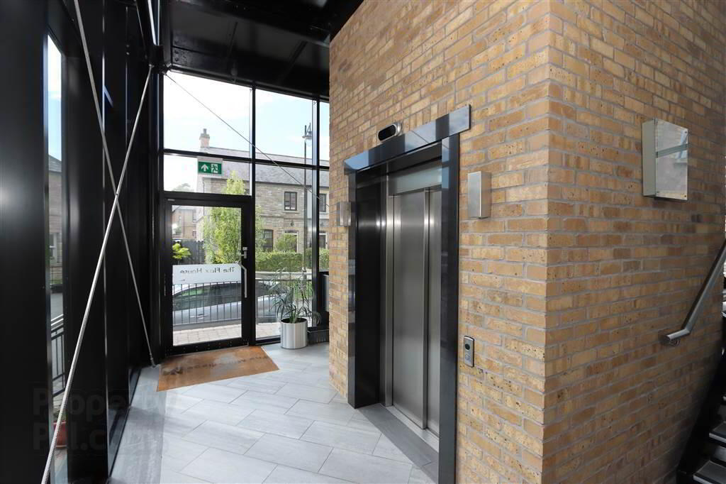 property description image