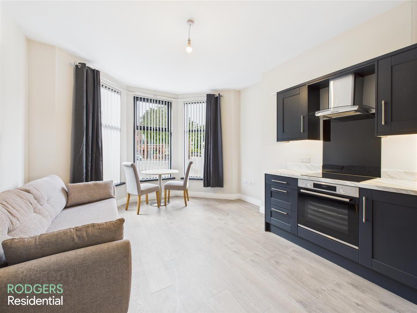 Apt 1, 244 Upper Newtownards Road 2 of 11