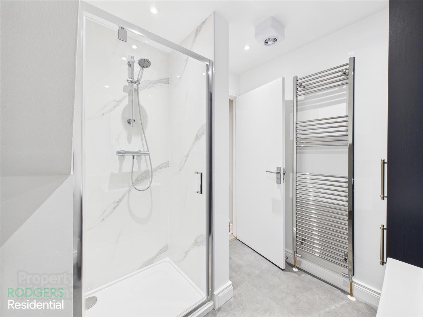 Apt 1, 244 Upper Newtownards Road 8 of 11