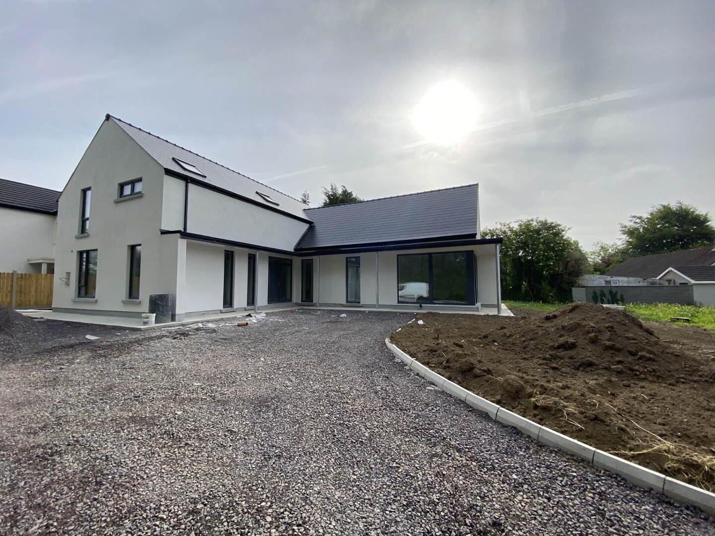 property description image