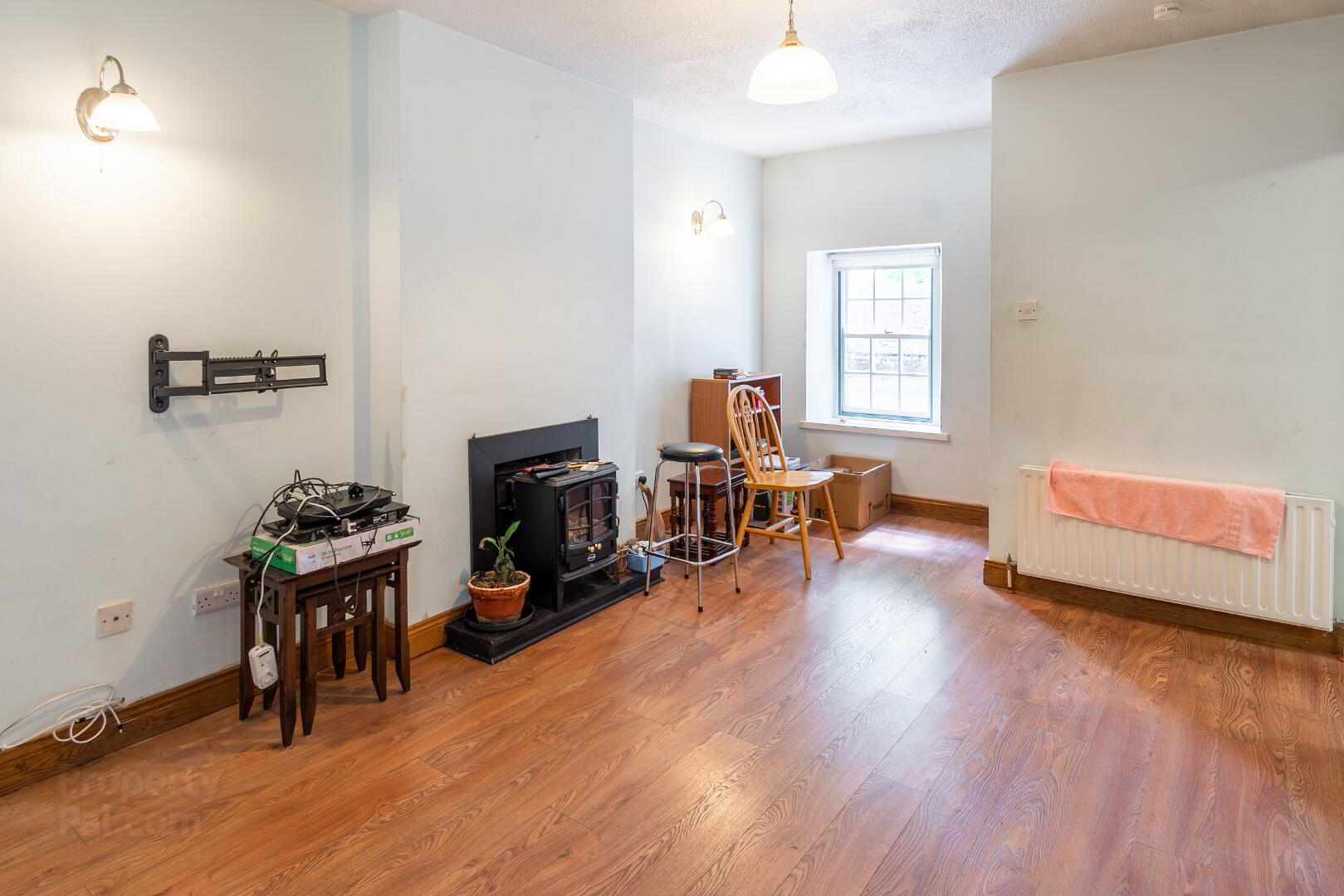 53 Main Street 2 of 12