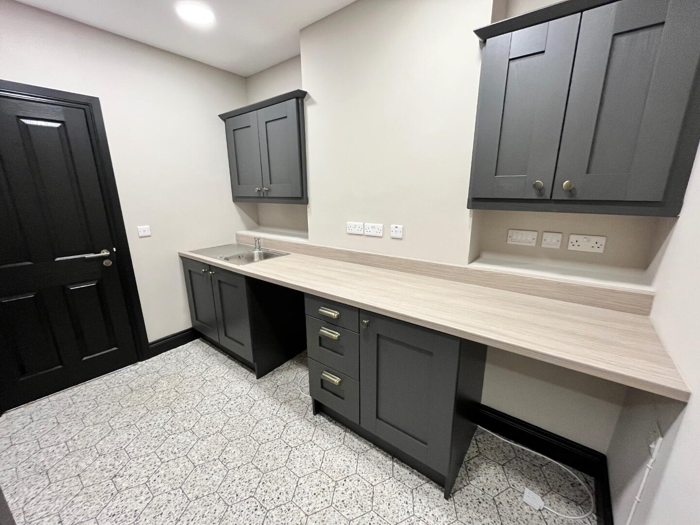 property description image