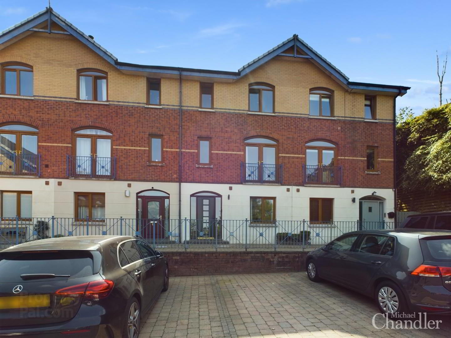 property description image