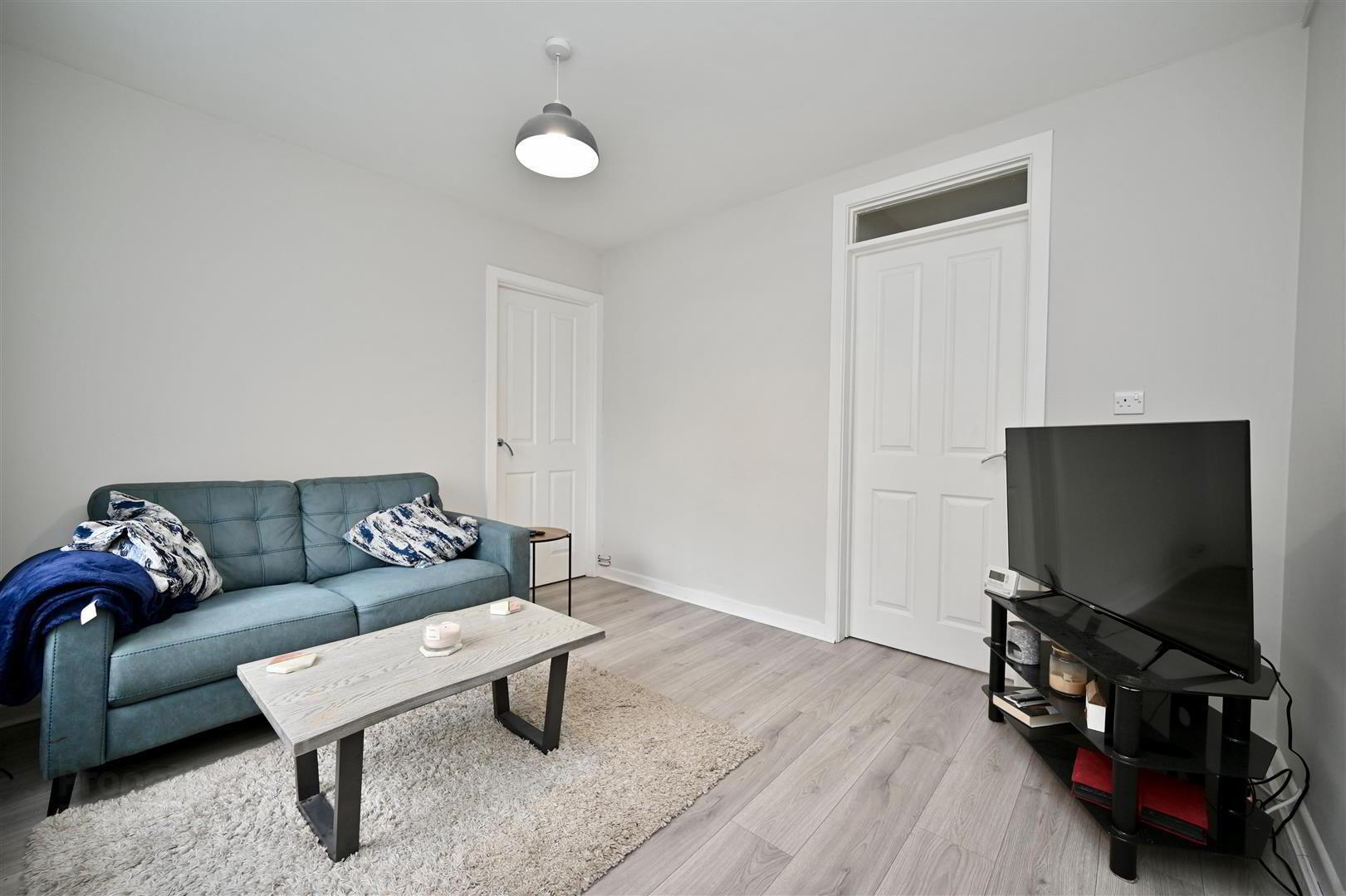 property description image