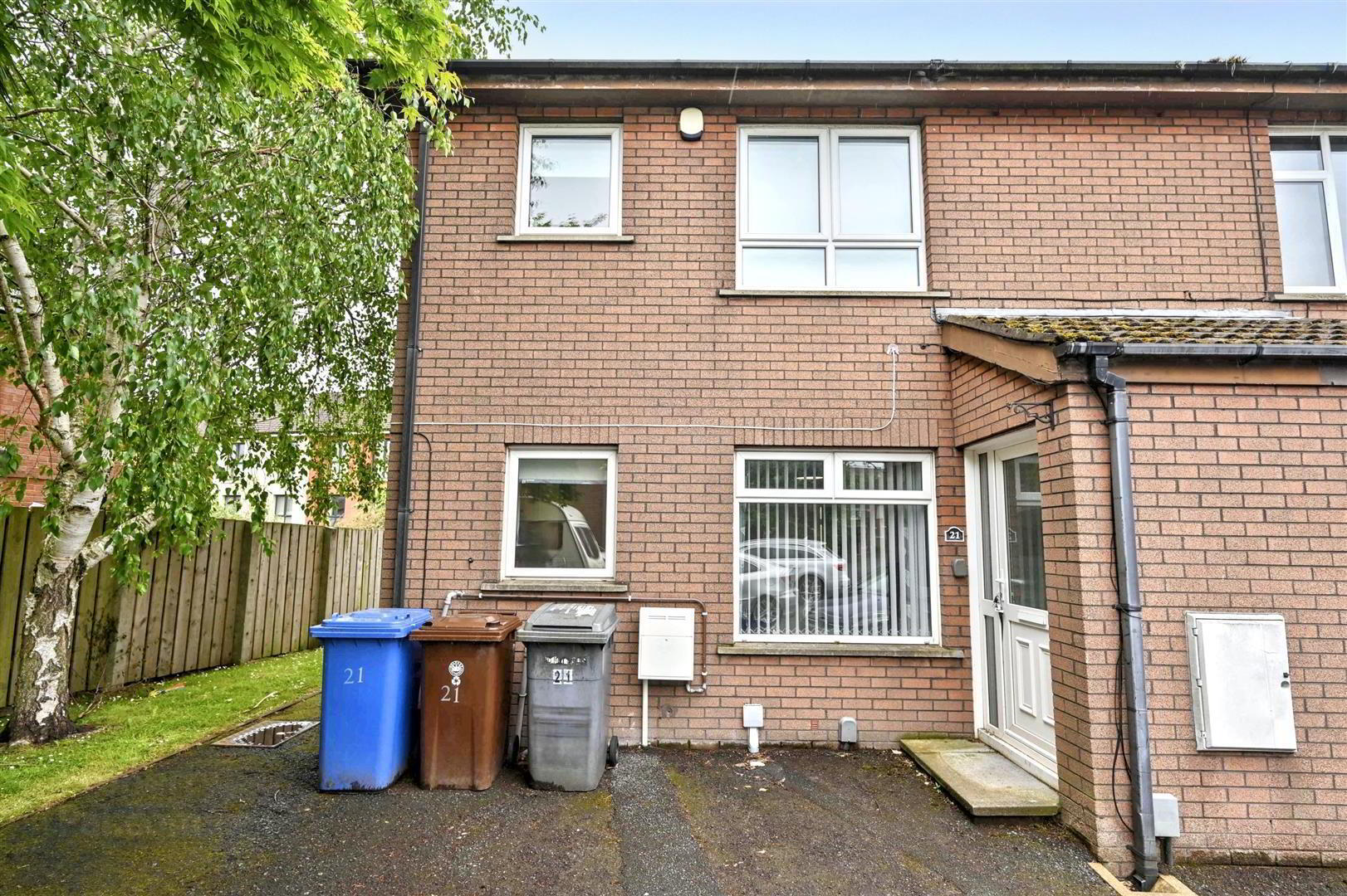 21 Ravenhill Court 1 of 7