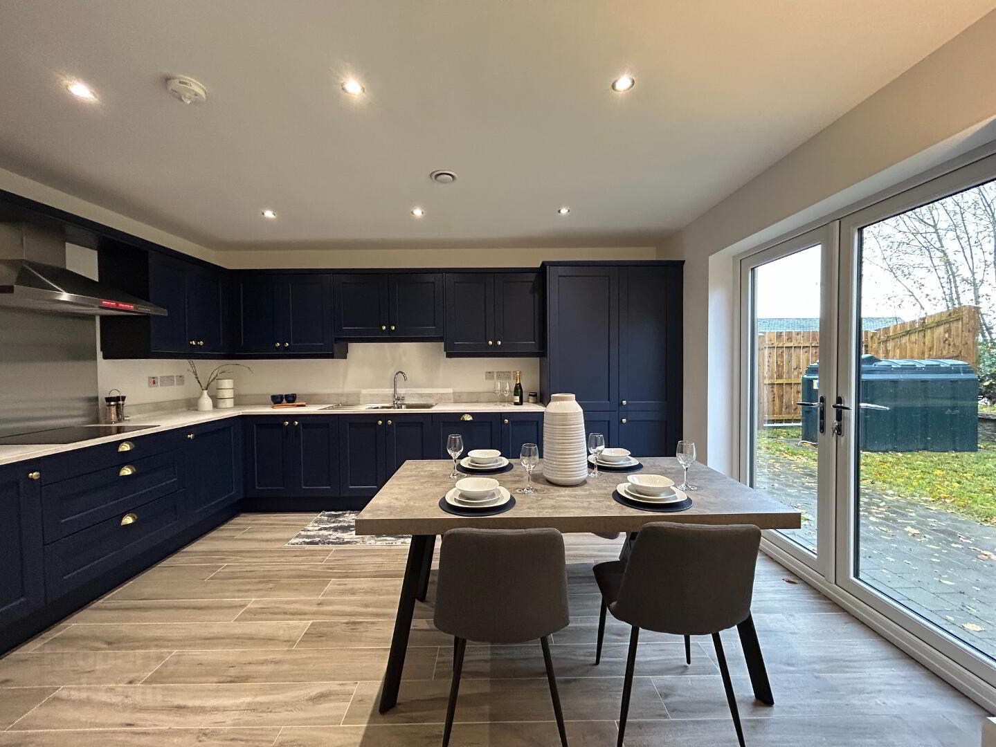 15 Church Mews, Molesworth St 9 of 30