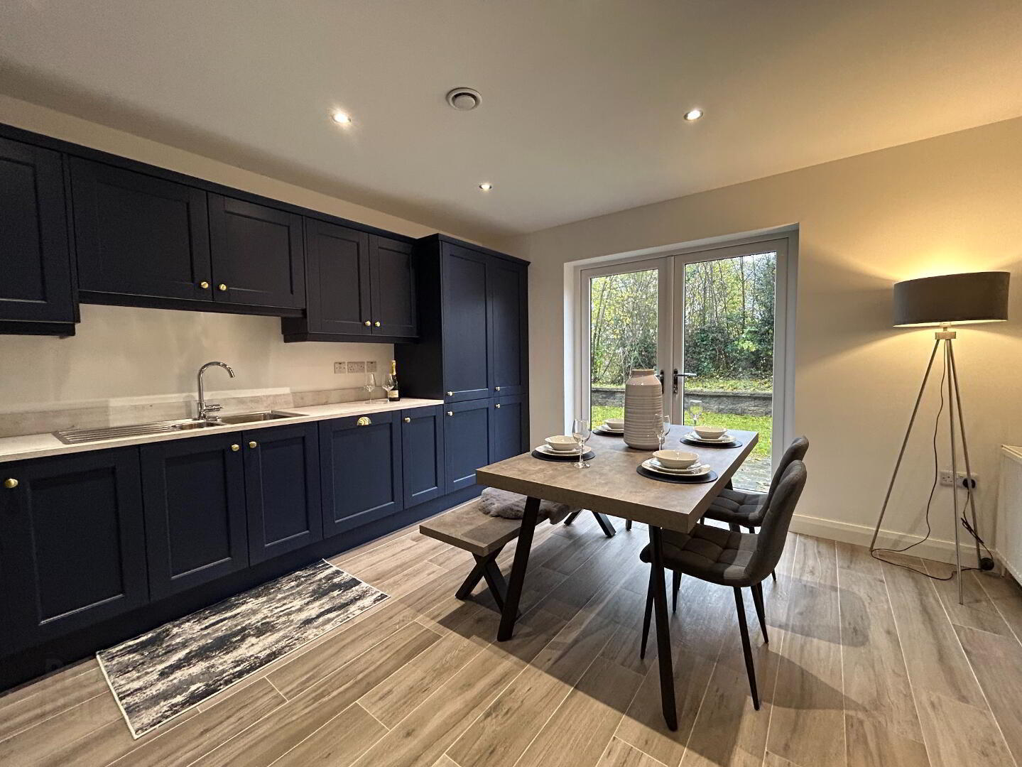 15 Church Mews, Molesworth St 12 of 30