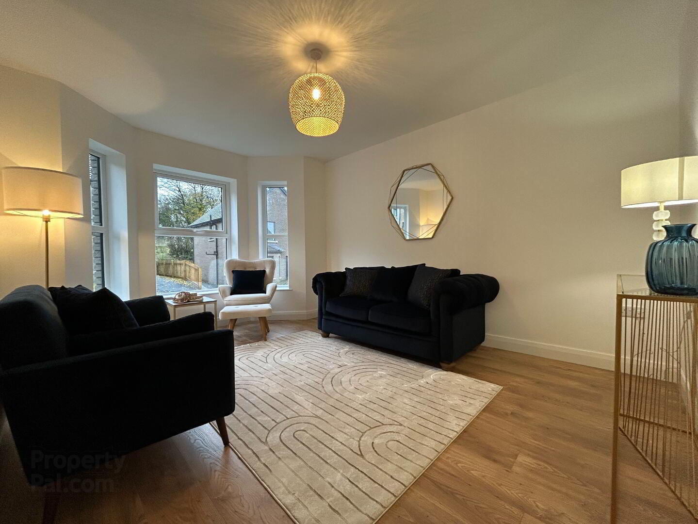 17 Church Mews, Molesworth St 4 of 30