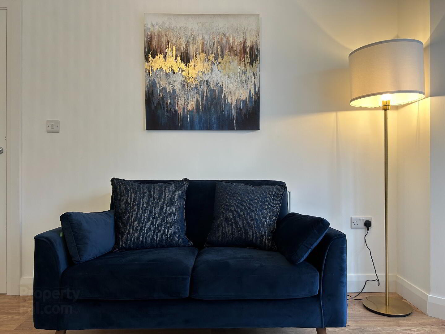 17 Church Mews, Molesworth St 7 of 30