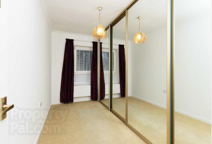 Apt 4, Knockdene Manor 9 of 10