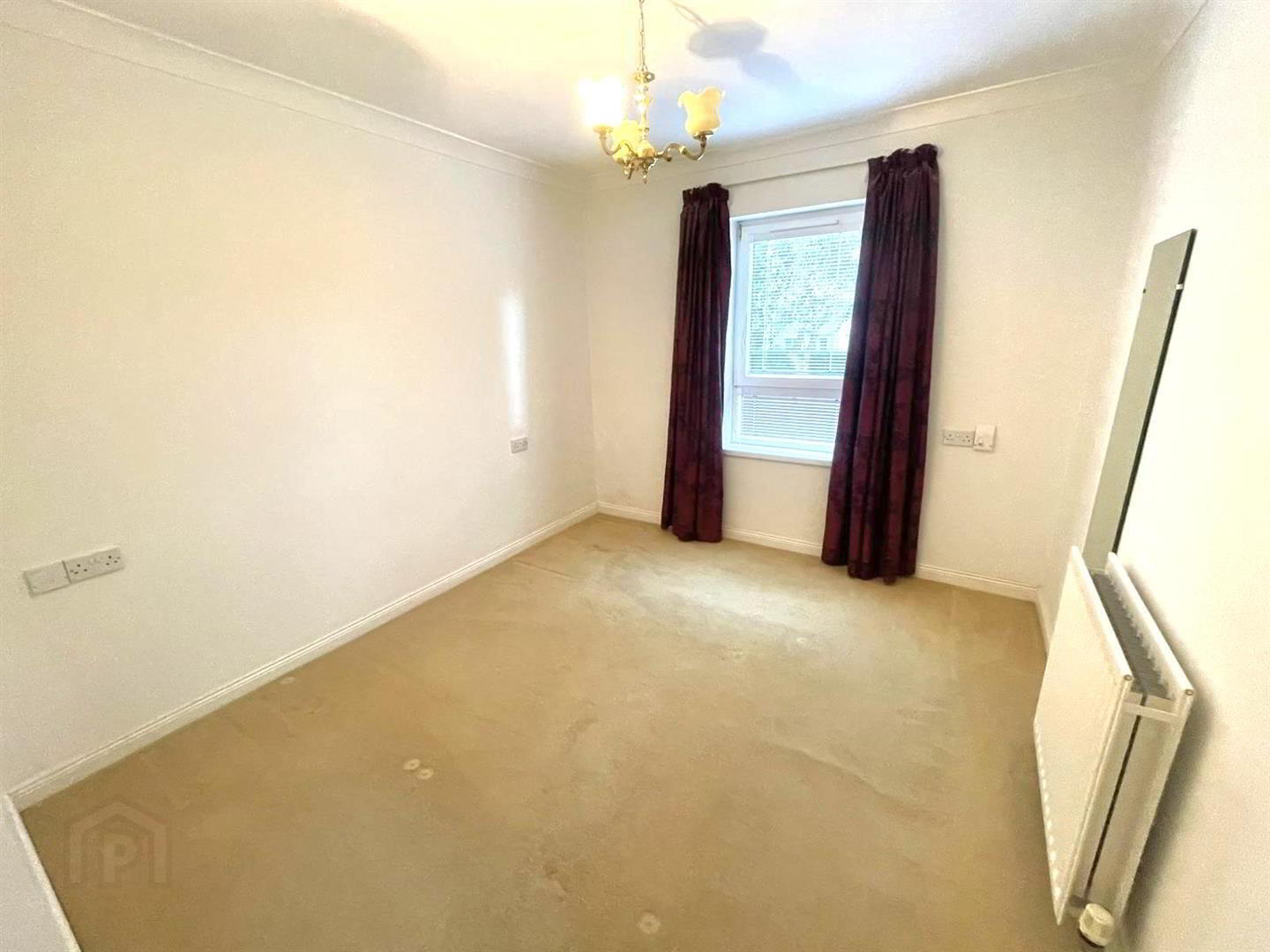 Apt 4, Knockdene Manor 6 of 11
