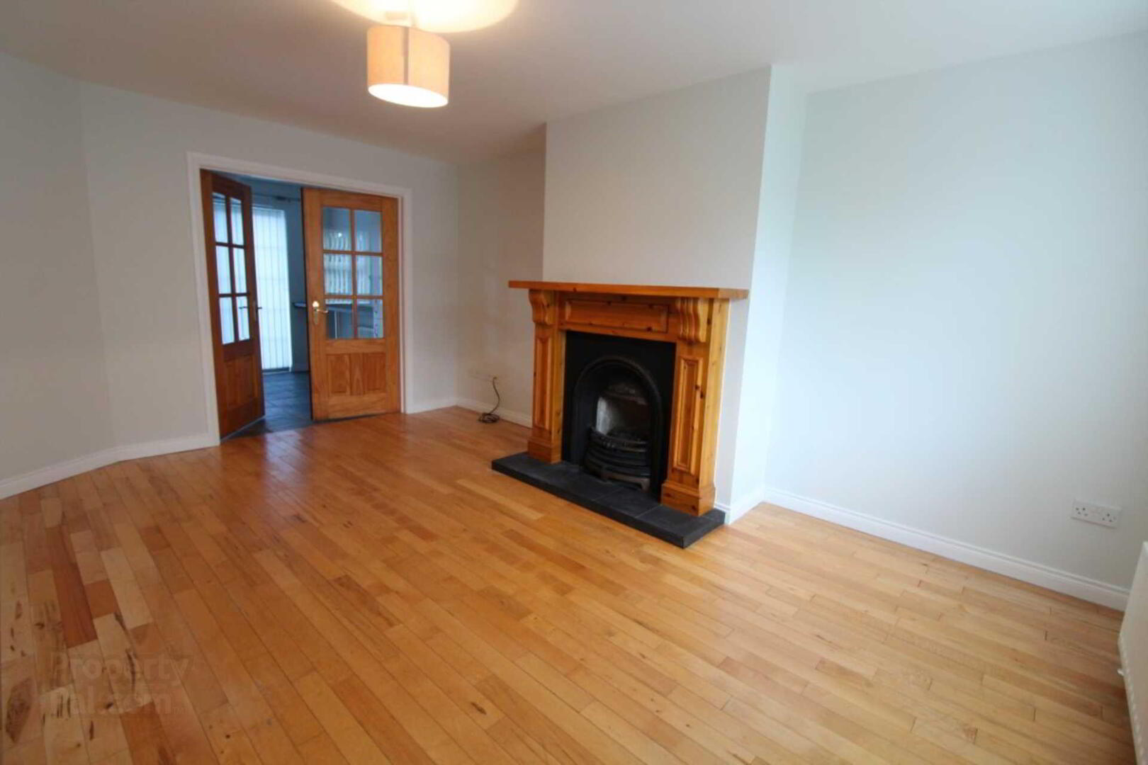 property description image