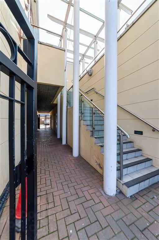Apt 5, Tivoli Court 8 of 10