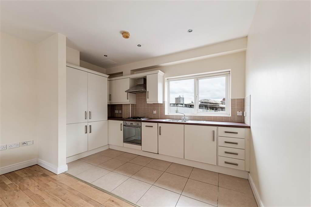 Apt 5, Tivoli Court 9 of 23