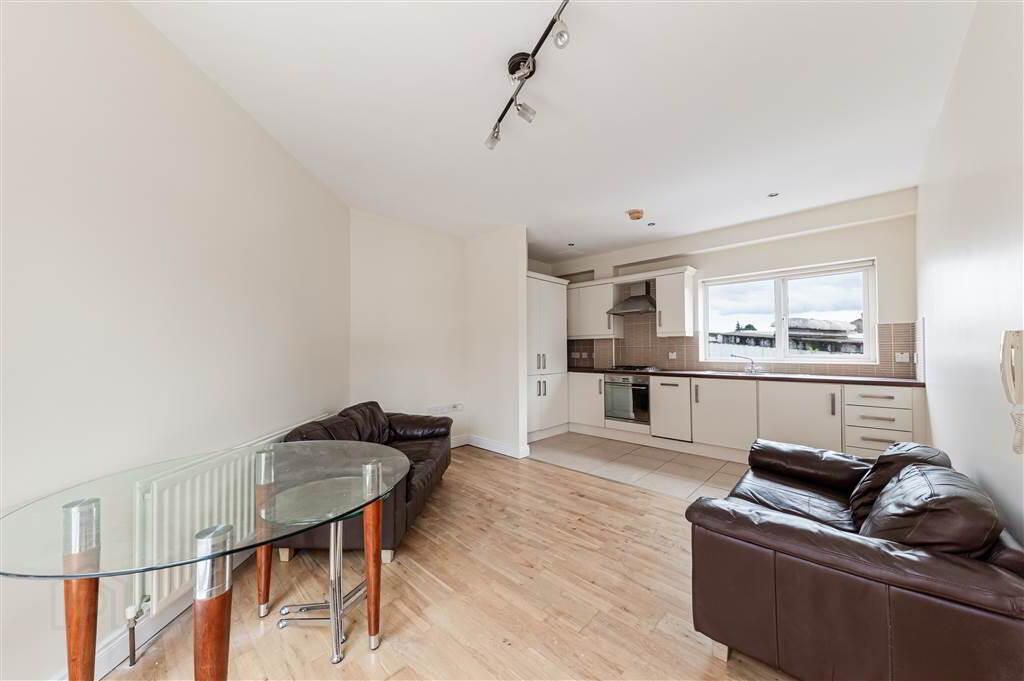 Apt 5, Tivoli Court 10 of 23