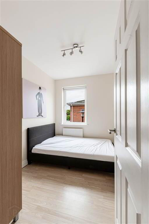 Apt 5, Tivoli Court 18 of 23