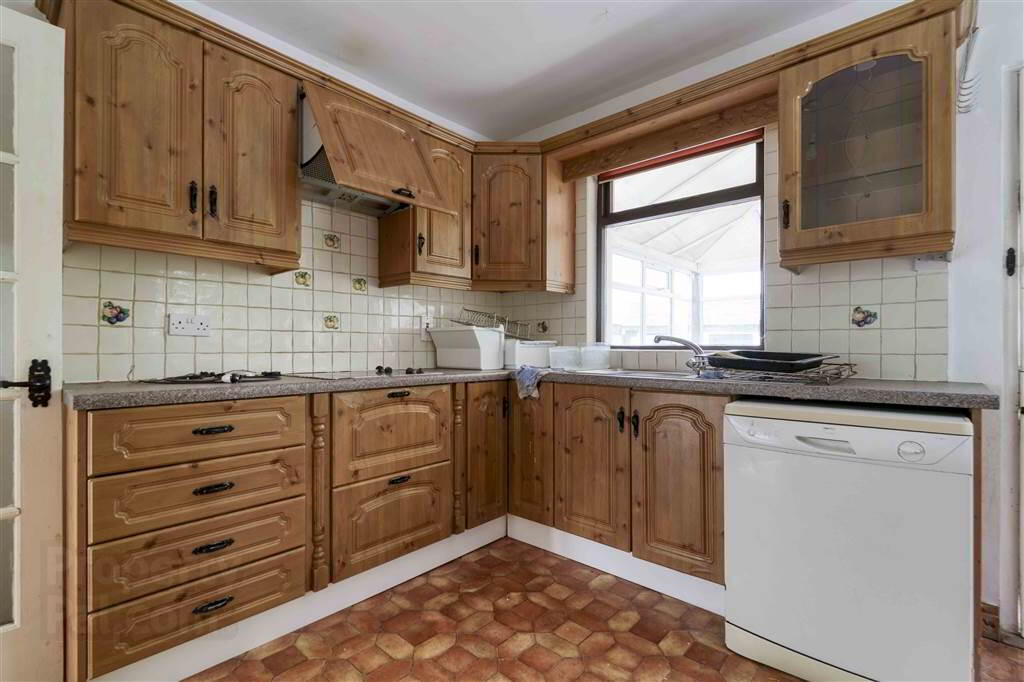 14 Lisburn Road 11 of 19