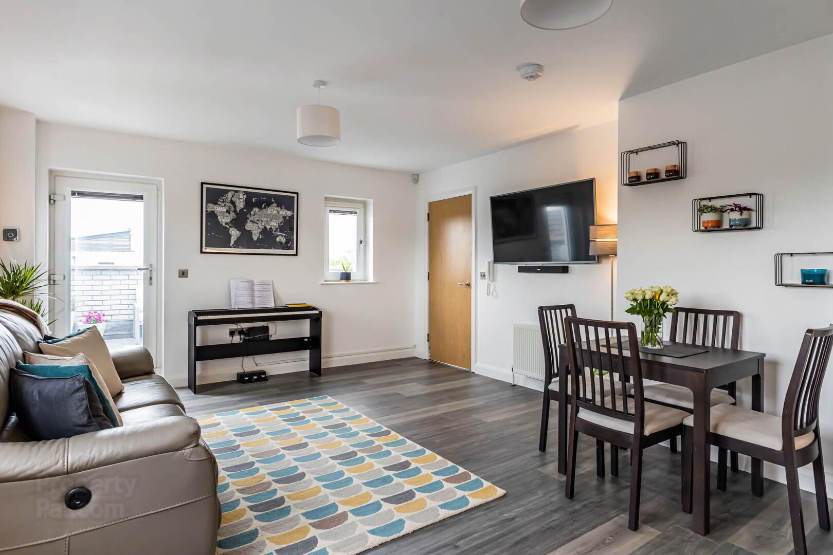24 Woodbrook Avenue 8 of 13