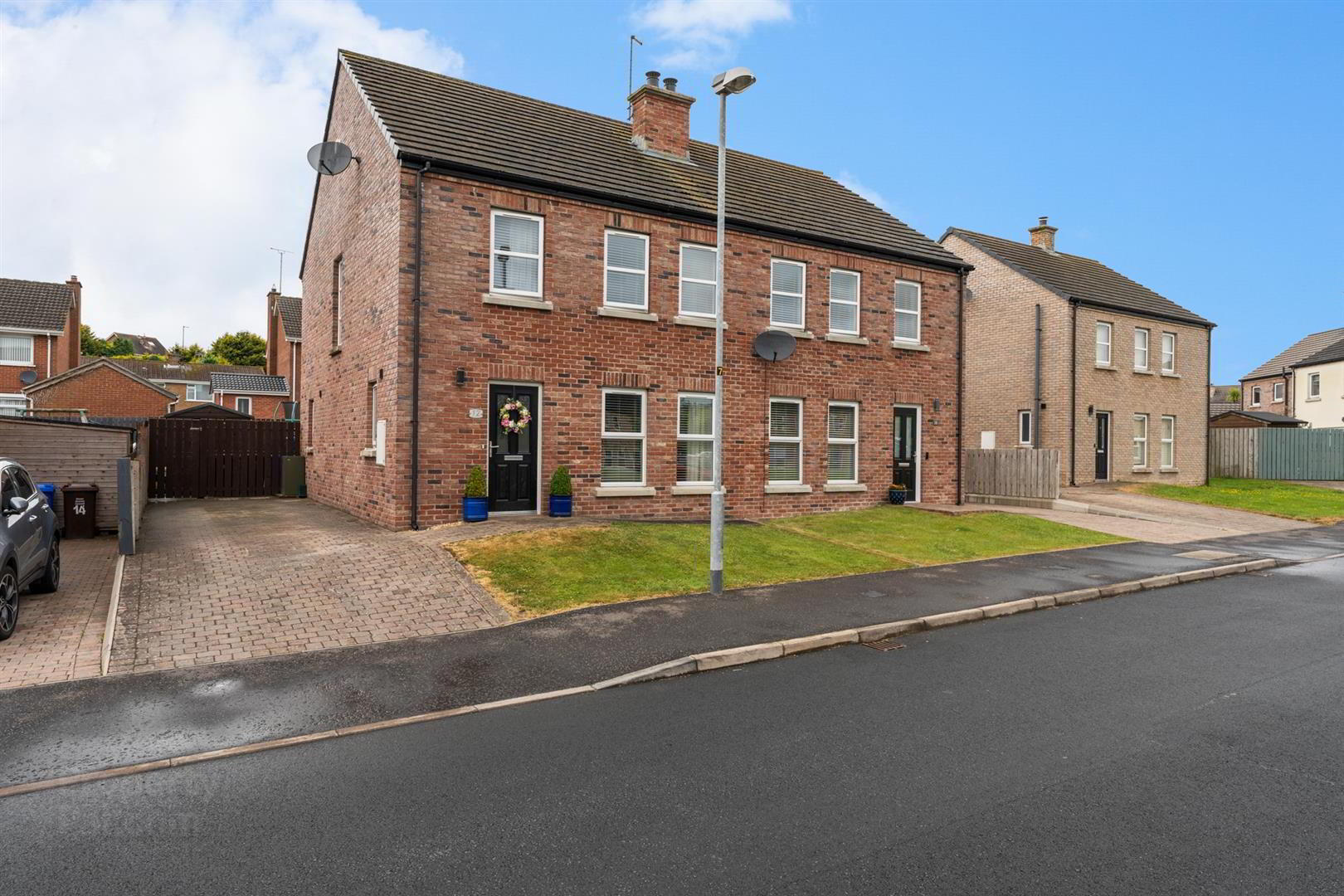 12 Millbank Grove 1 of 29