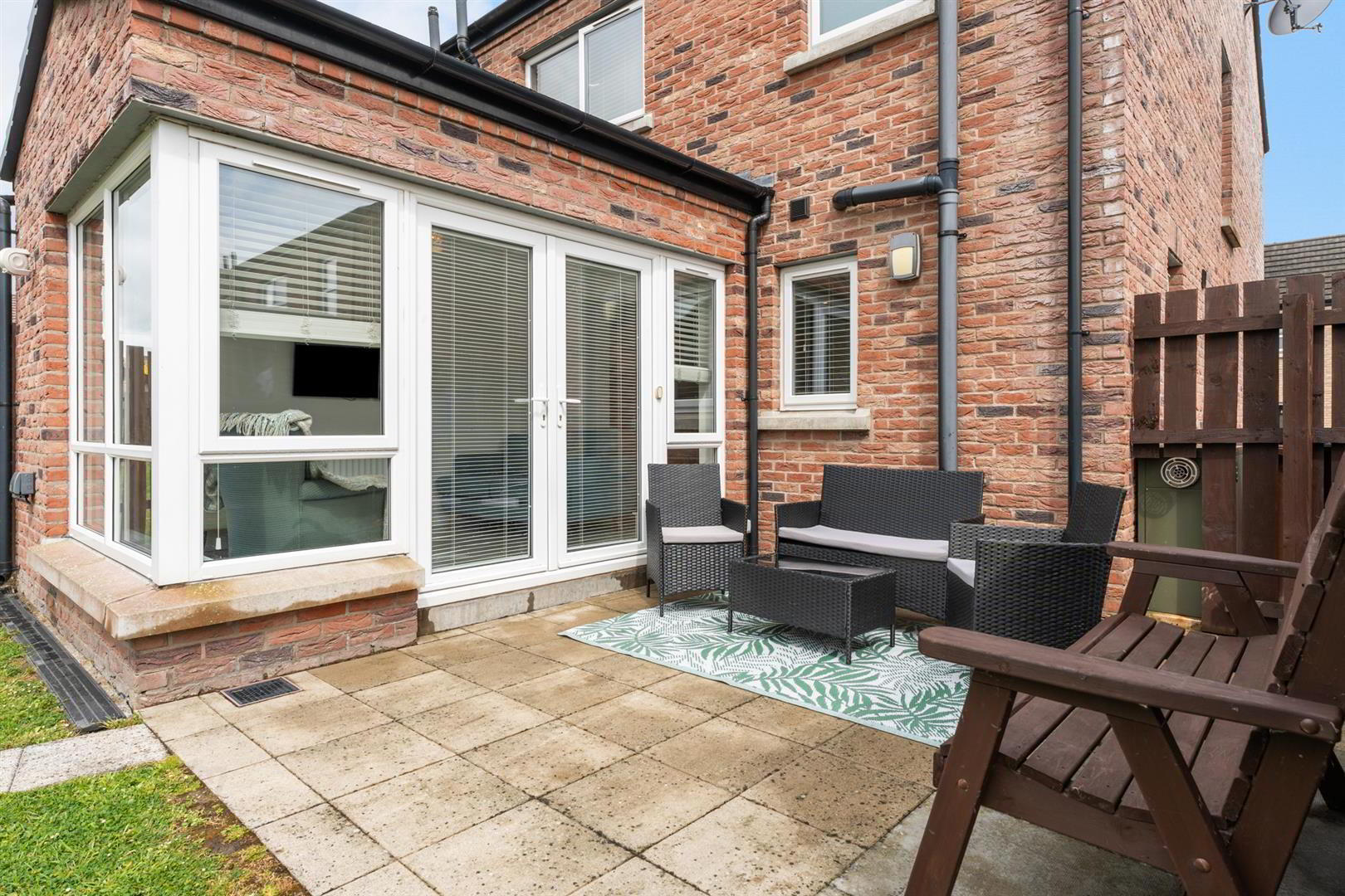 12 Millbank Grove 21 of 29