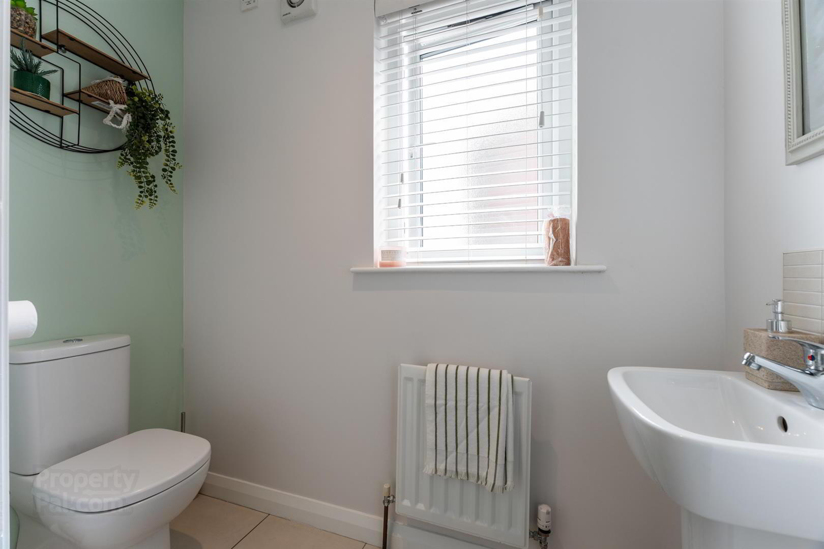12 Millbank Grove 12 of 29