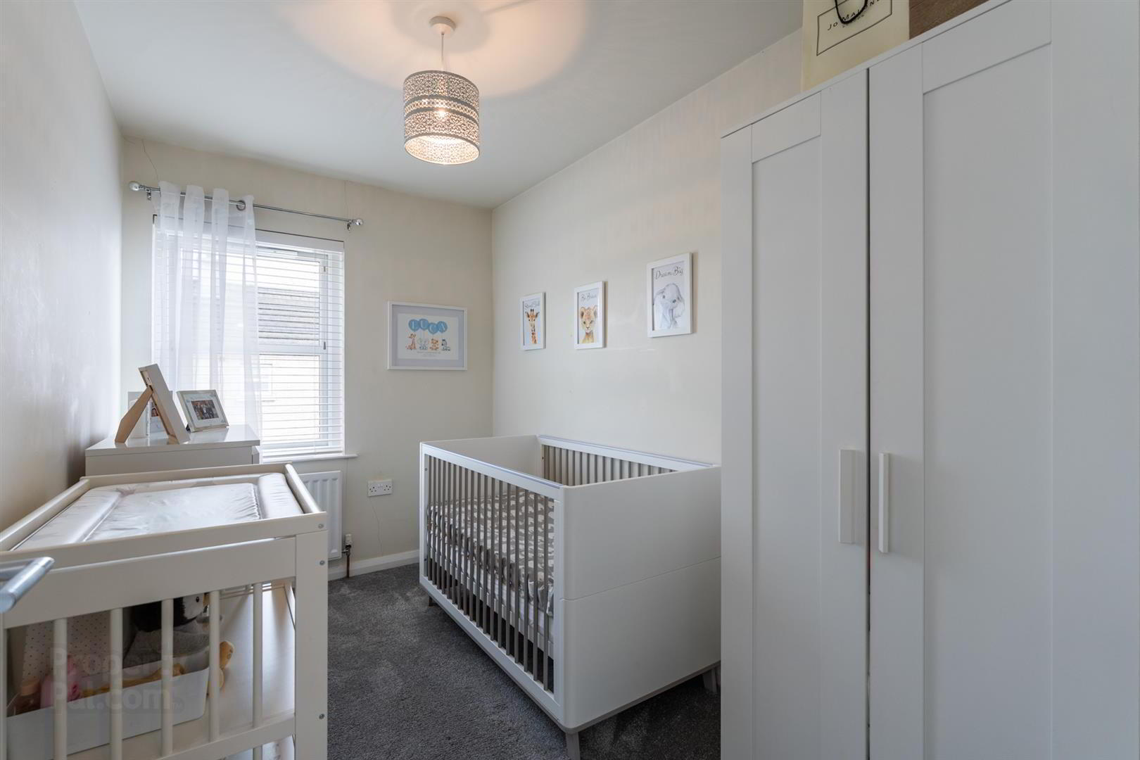 12 Millbank Grove 19 of 29