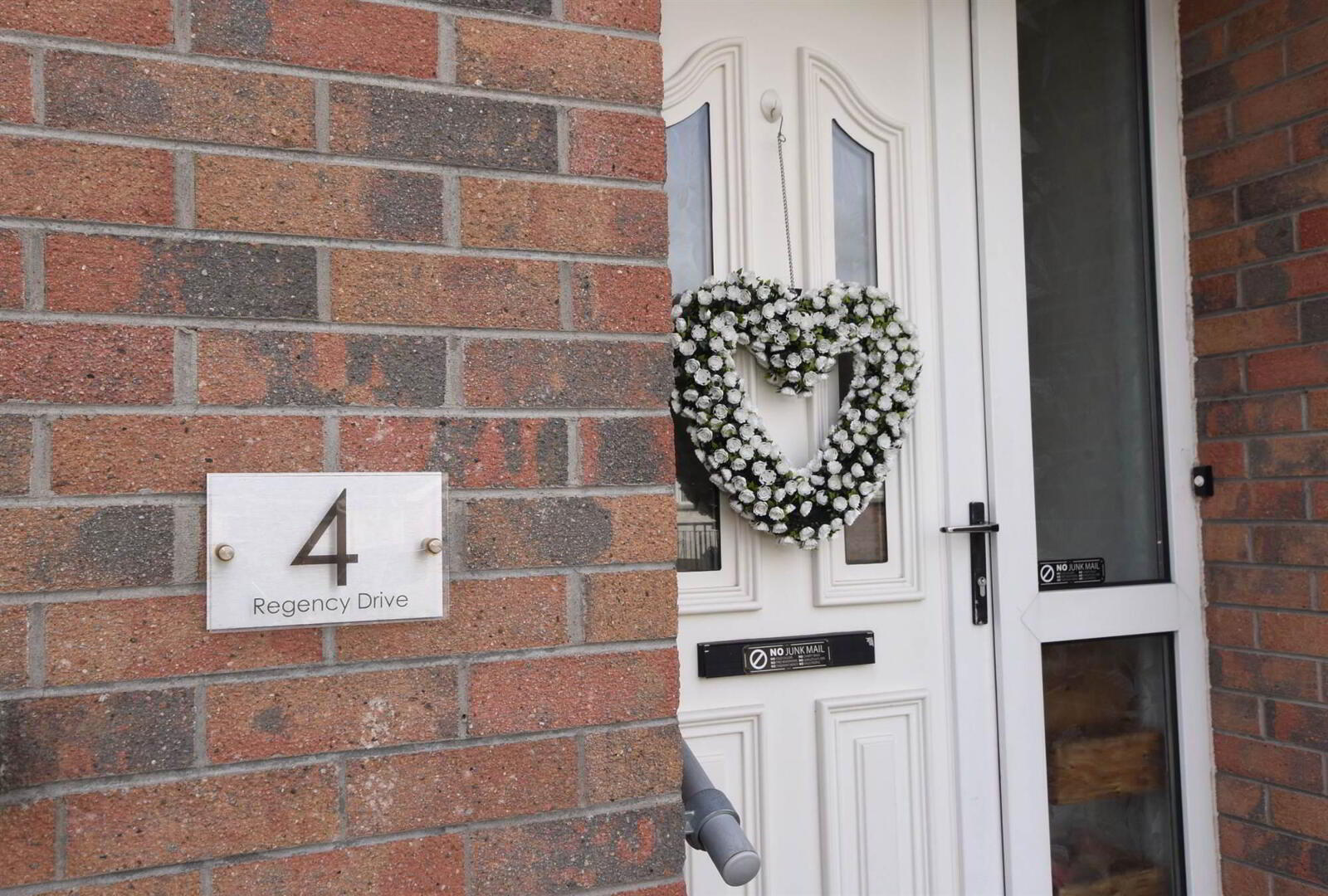 4 Regency Drive 2 of 15