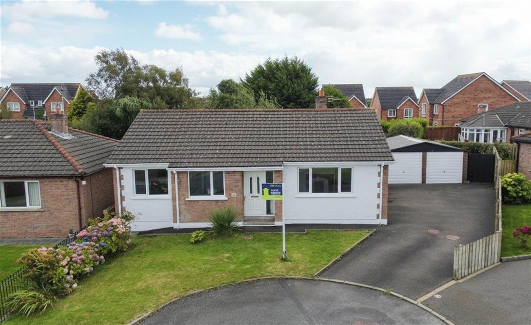 4 Regency Drive 1 of 11