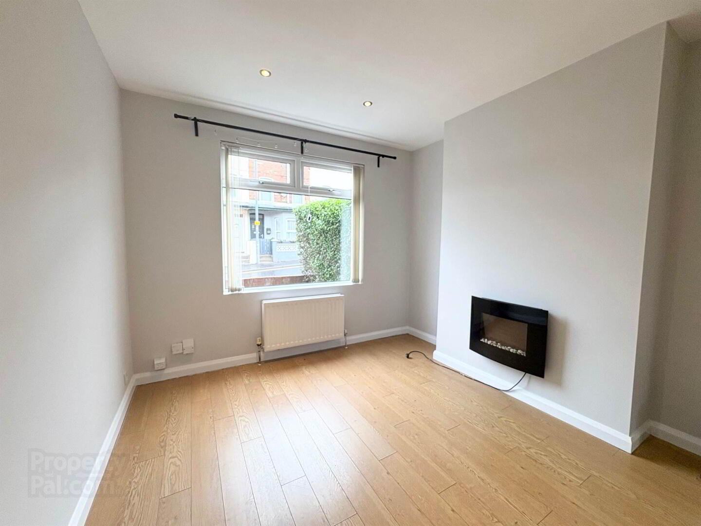 property description image