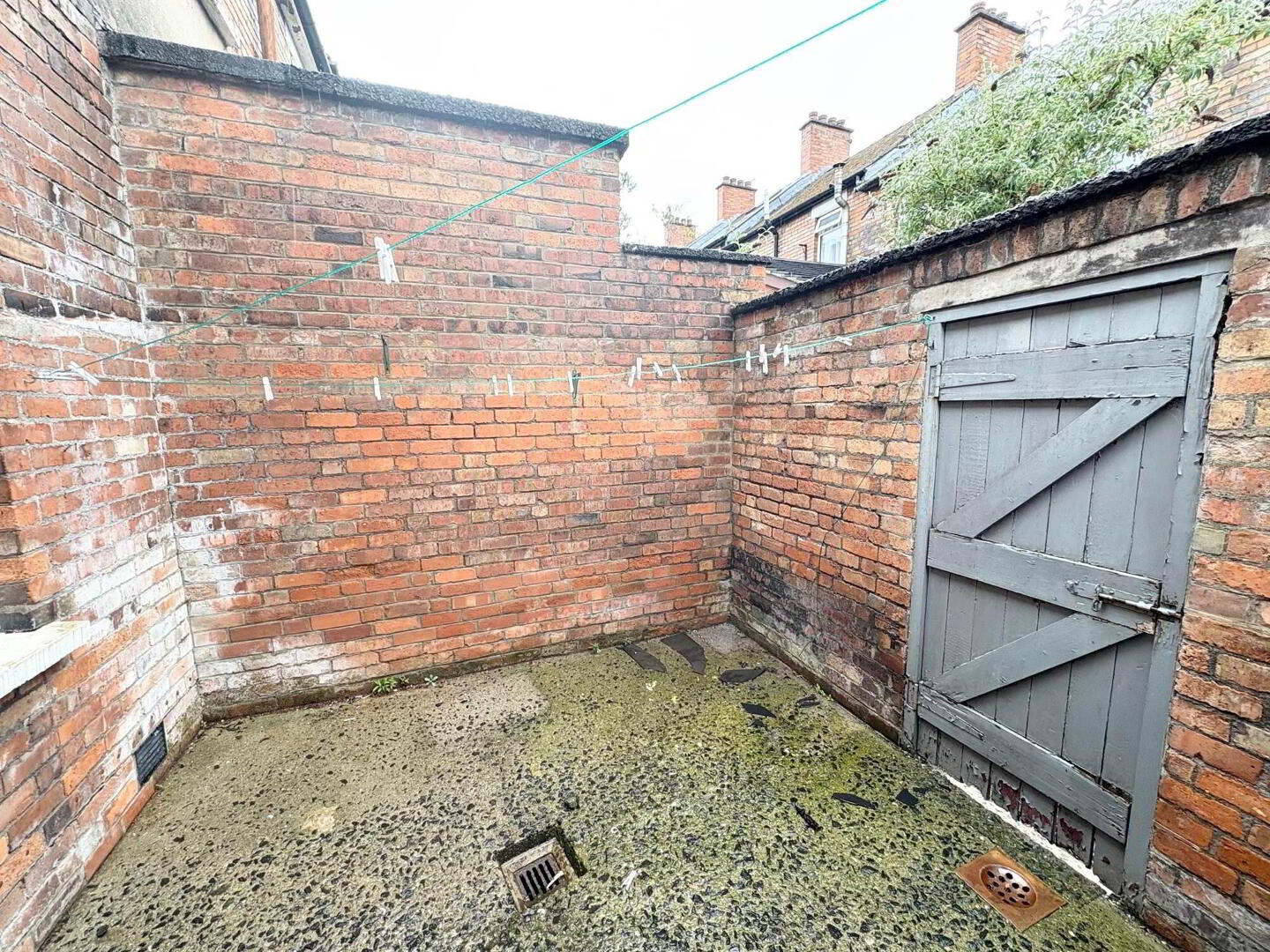 9 Pims Avenue 11 of 11
