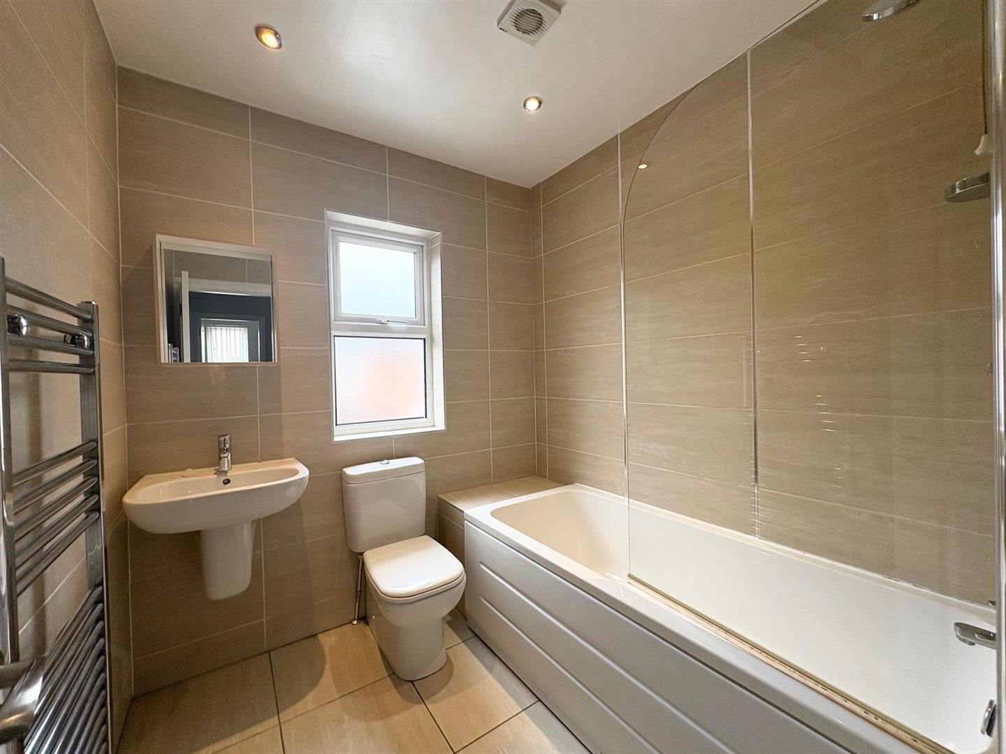 9 Pims Avenue 10 of 11
