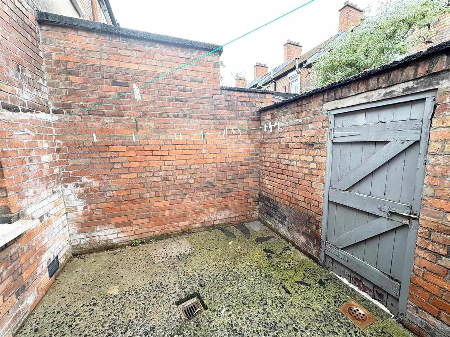 9 Pims Avenue 11 of 11