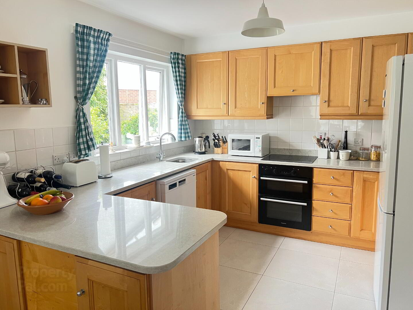 24 Wilton Grove 5 of 17