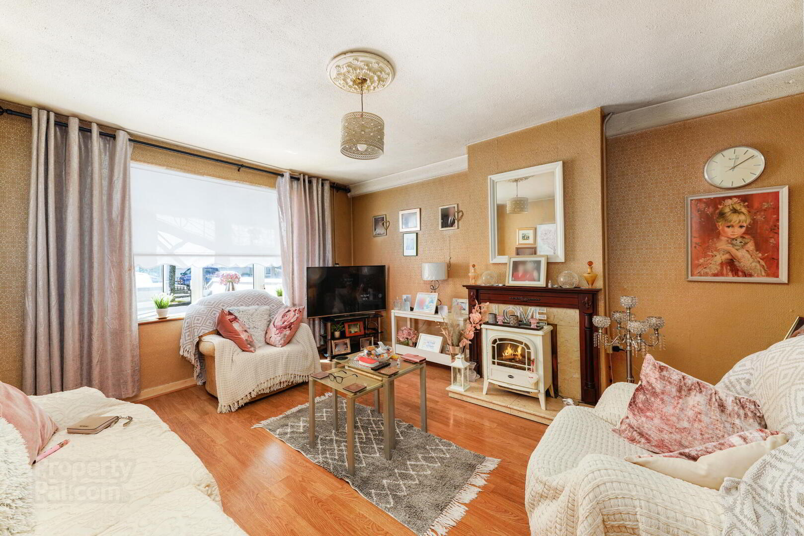 42 Kildonan Avenue 3 of 15