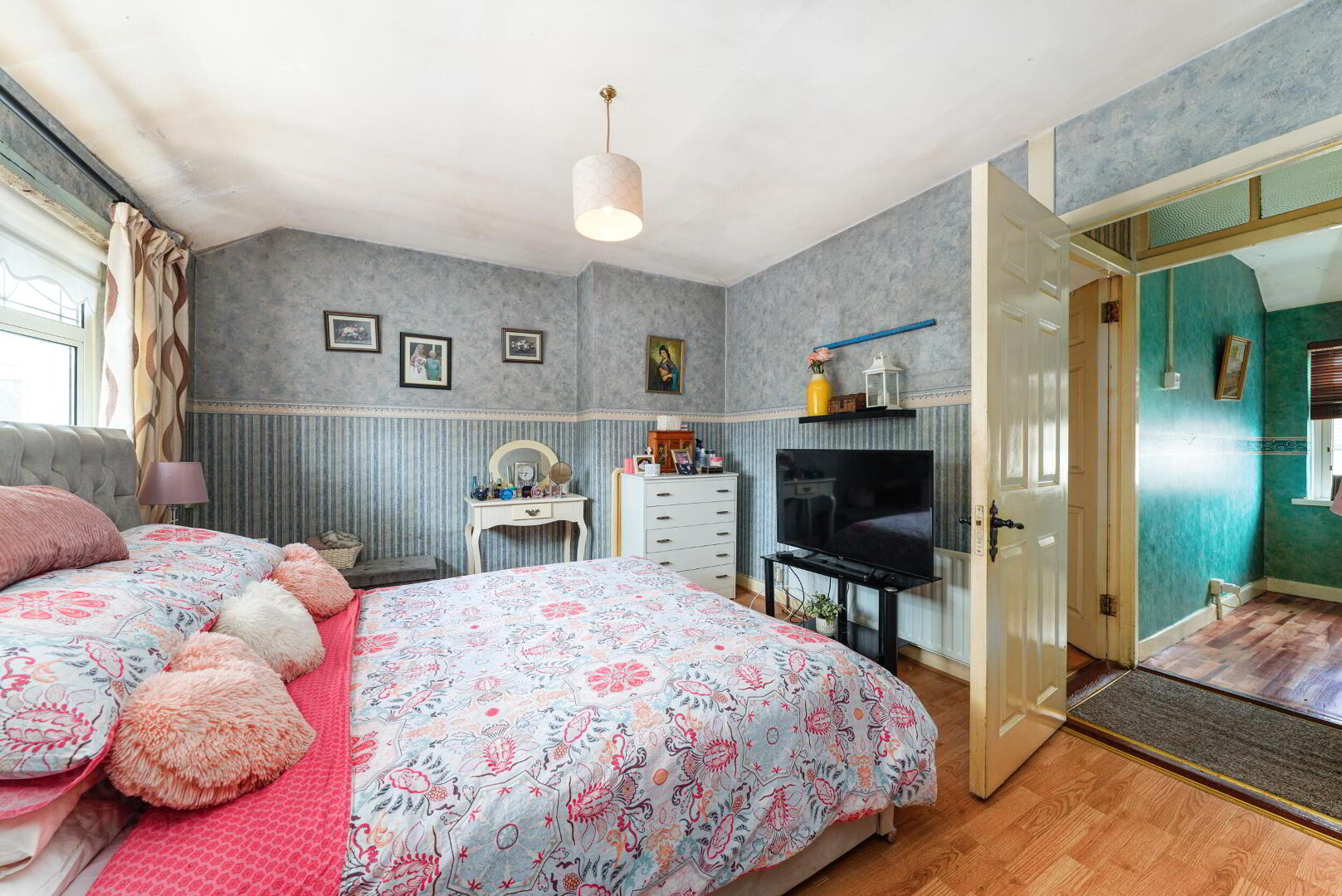 42 Kildonan Avenue 8 of 15
