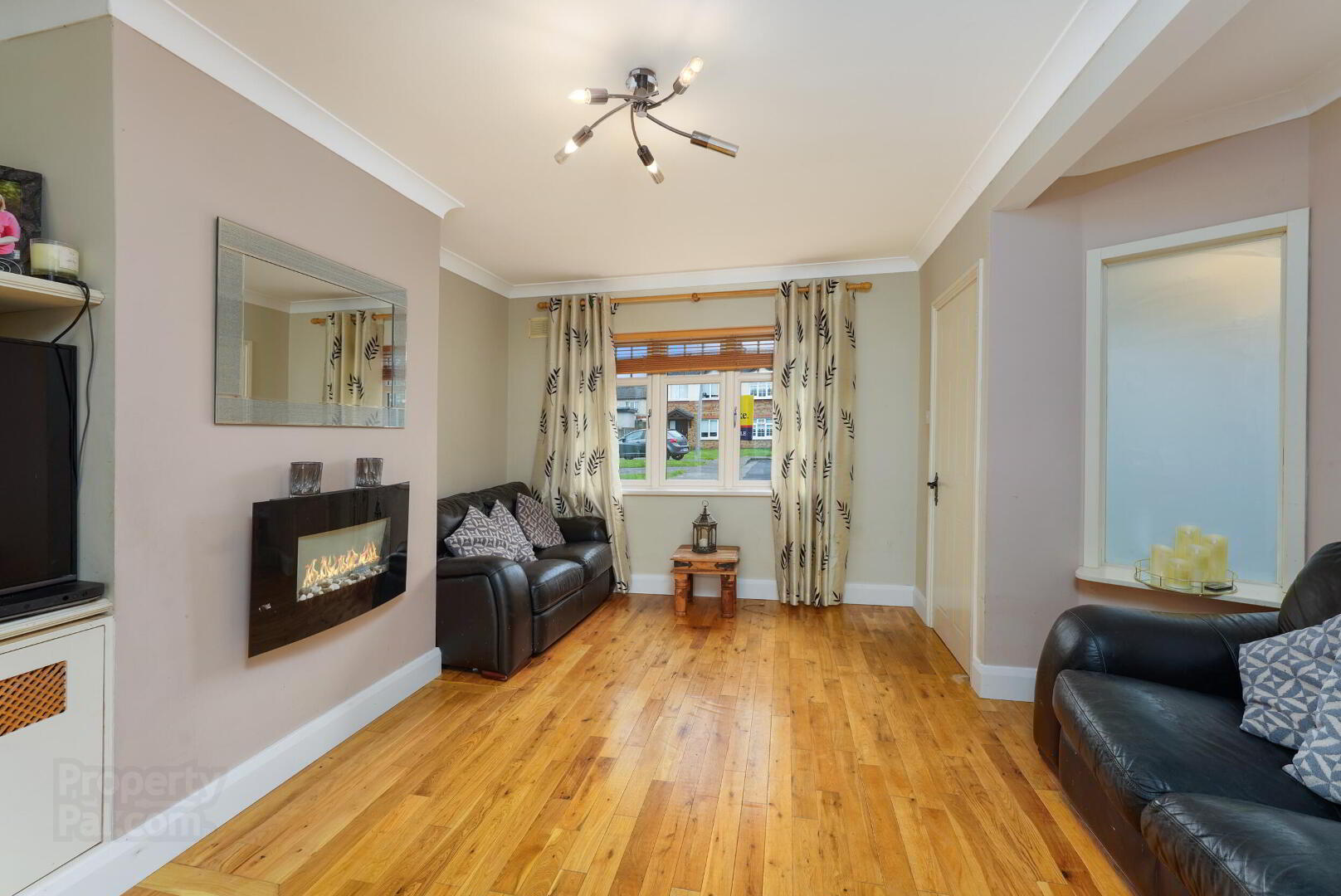 7 Grange View Court 5 of 22