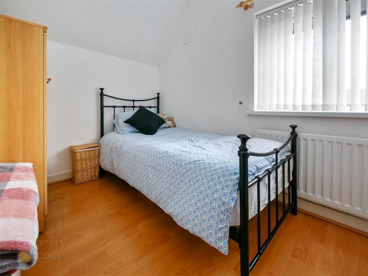 6 Bapaume Avenue 10 of 15