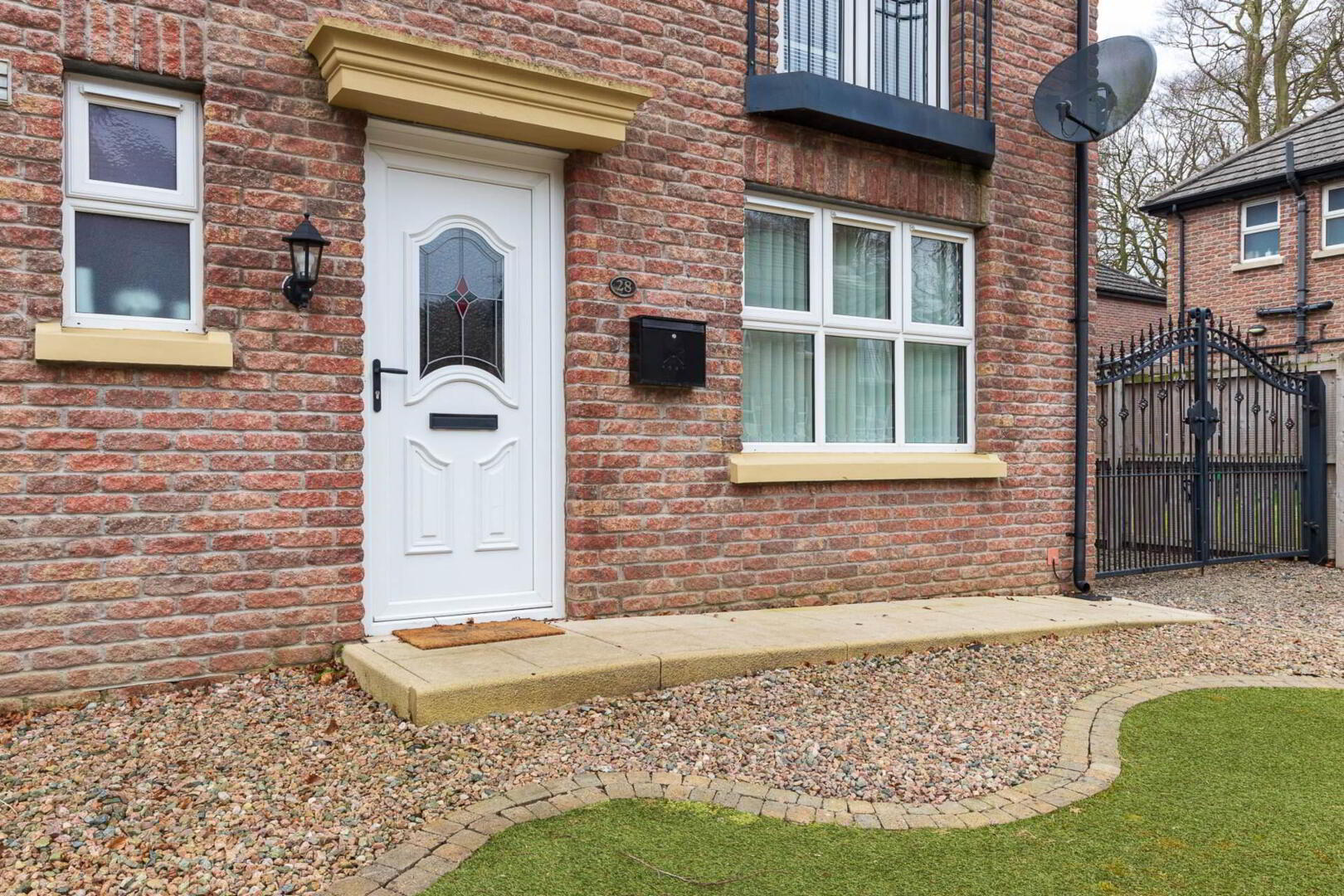 property description image