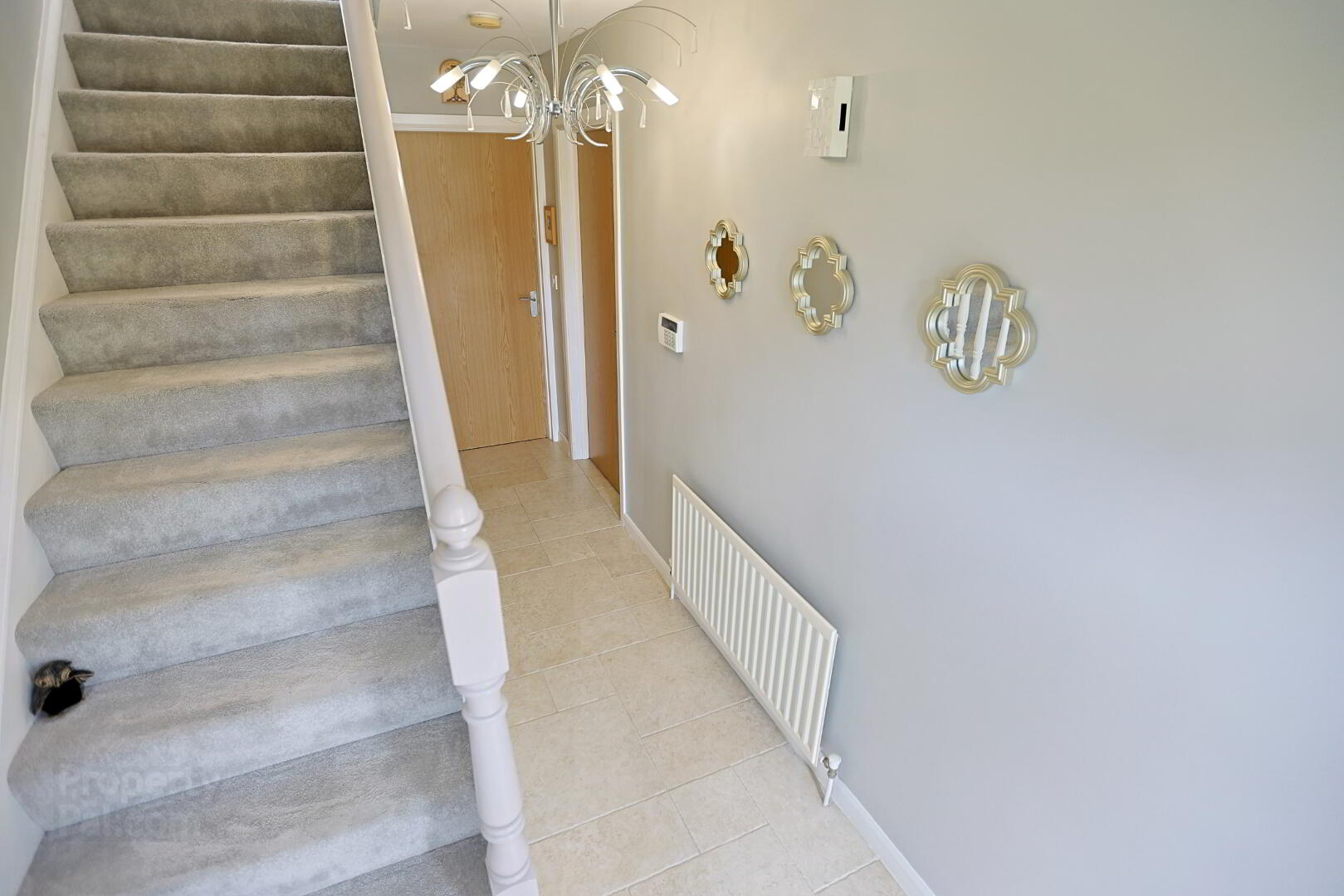 85 Roes Hill 4 of 49