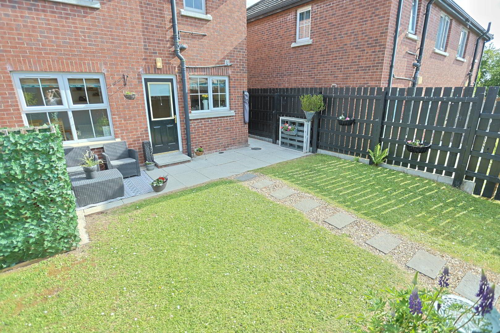 85 Roes Hill 44 of 49