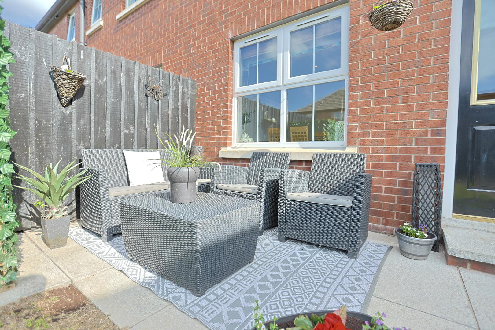 85 Roes Hill 43 of 49