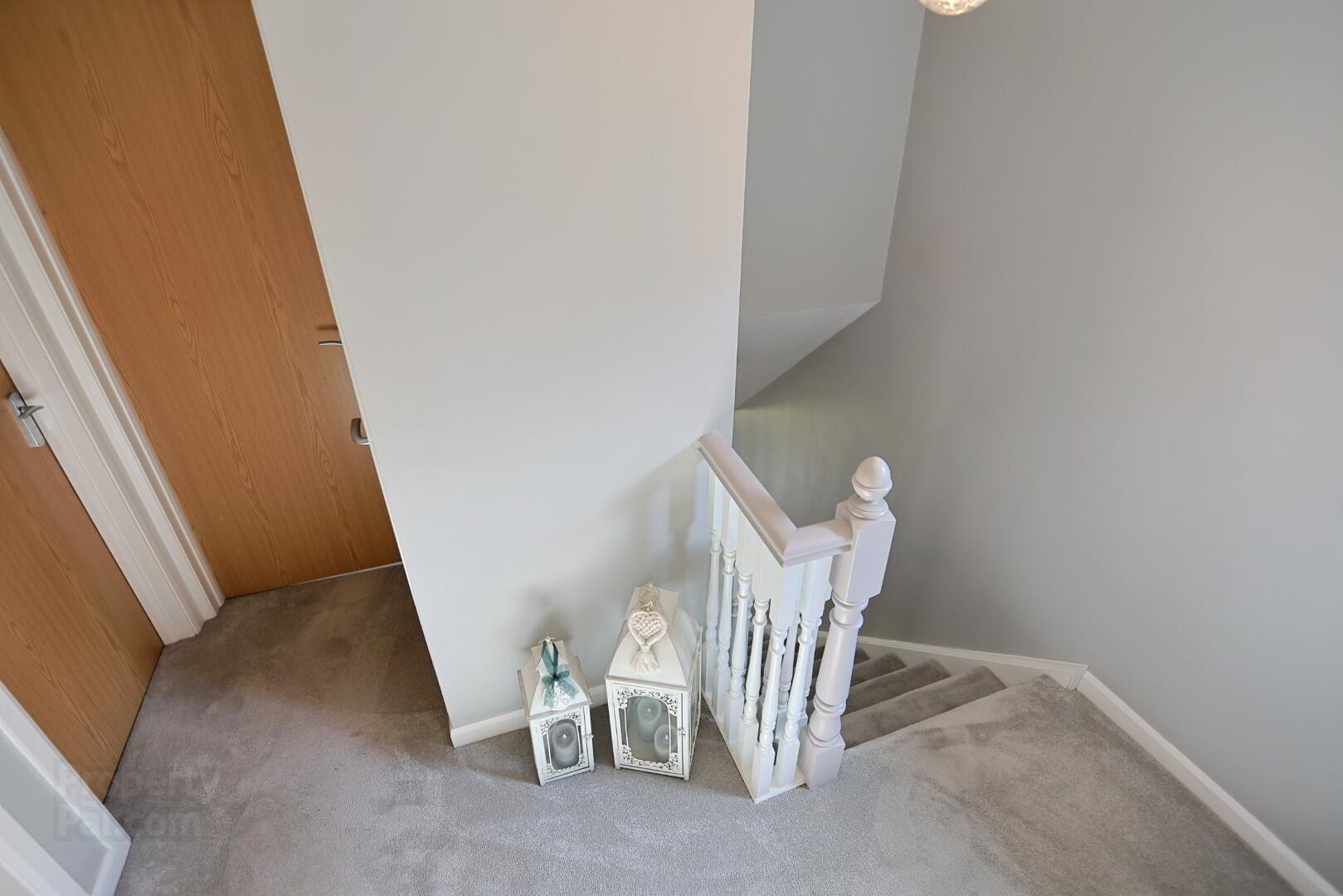 85 Roes Hill 19 of 49