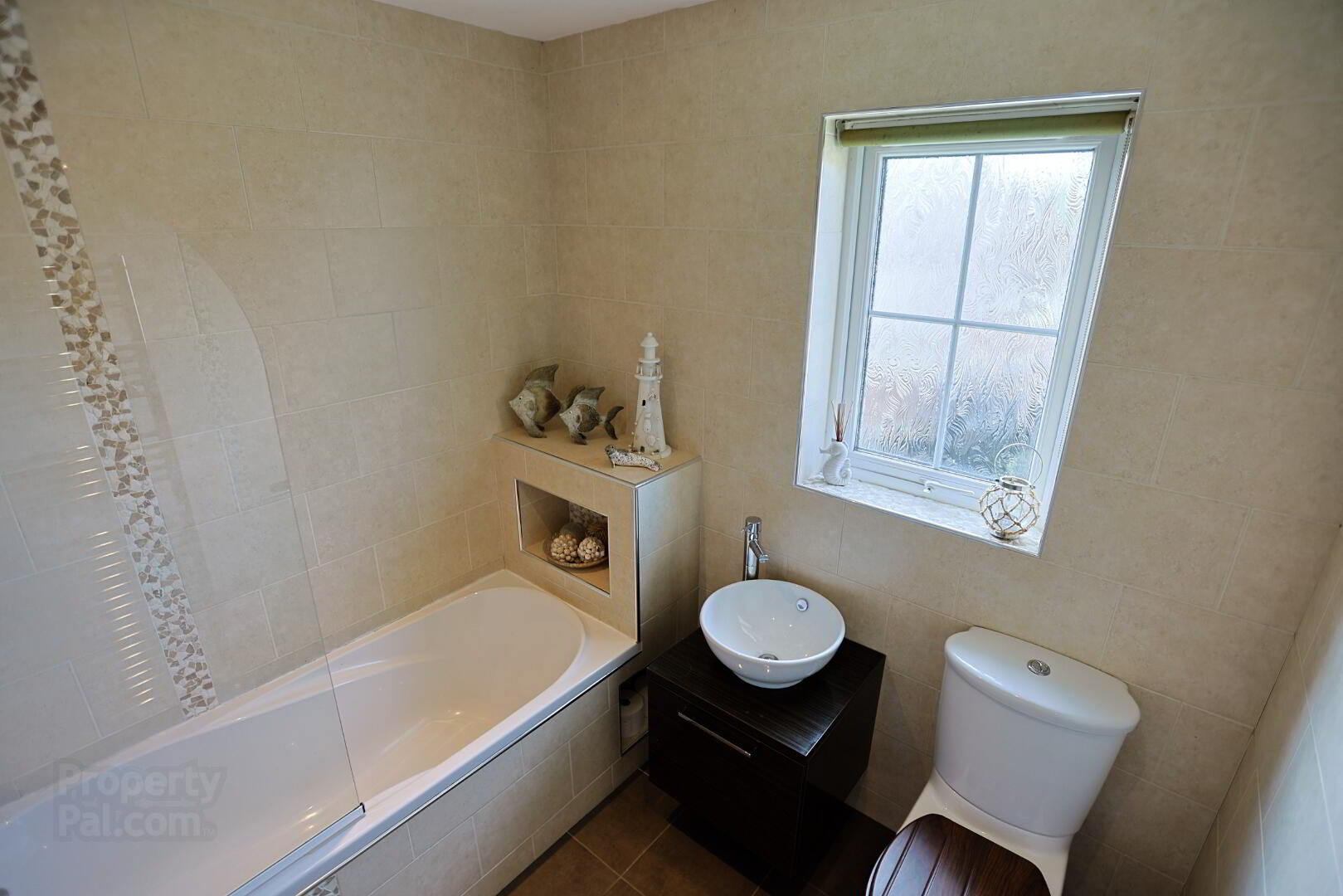 85 Roes Hill 37 of 49