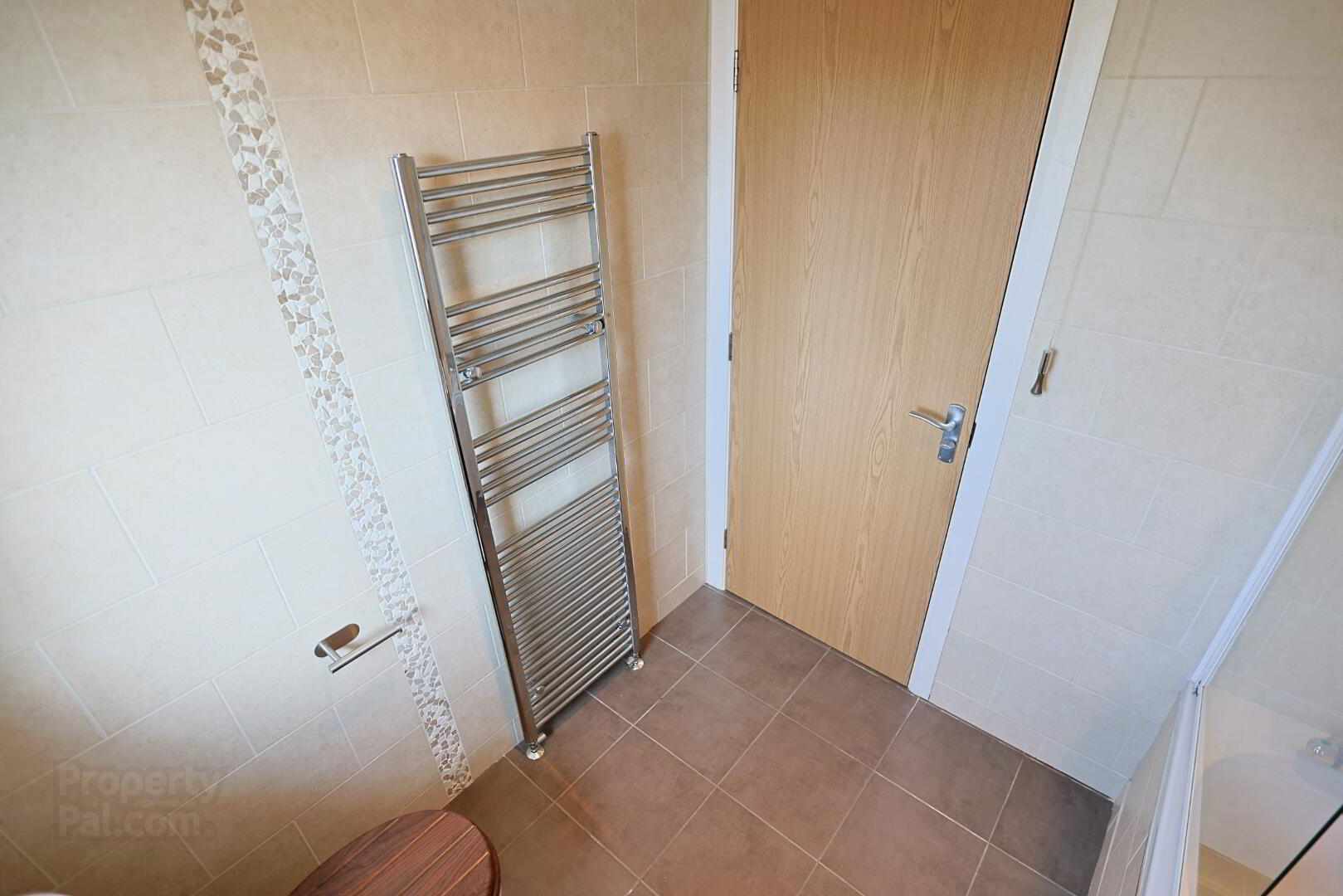 85 Roes Hill 39 of 49