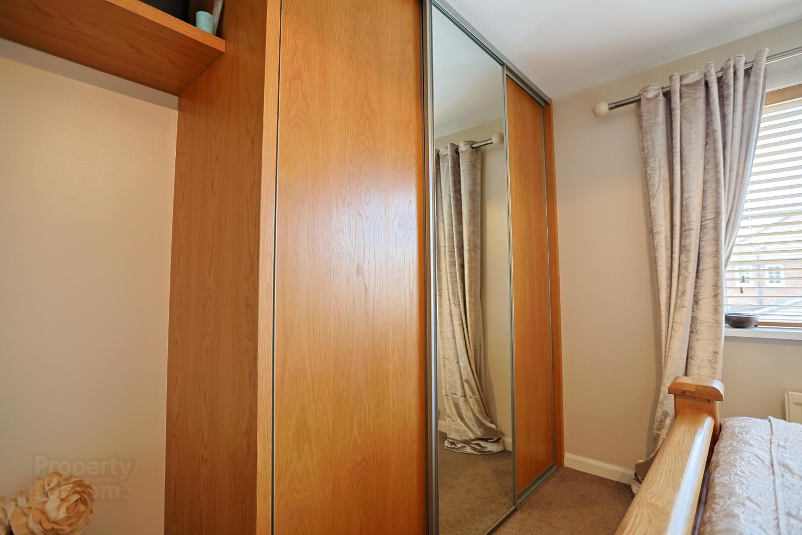 85 Roes Hill 26 of 49