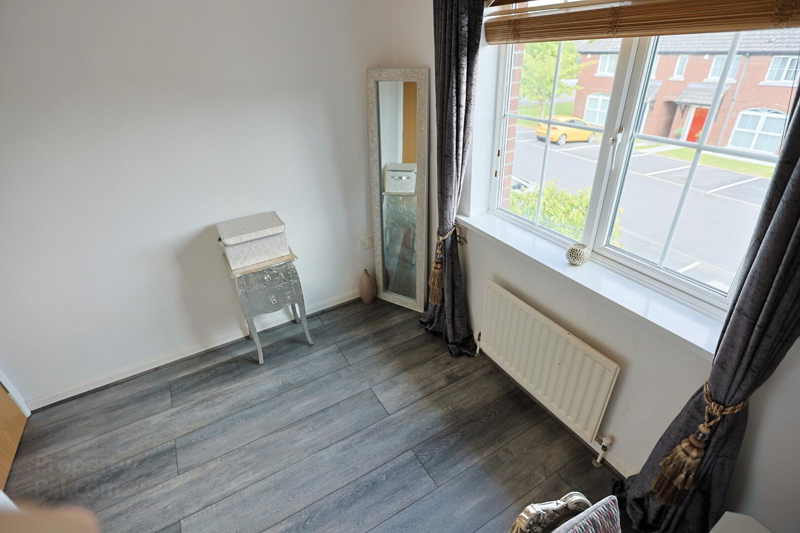85 Roes Hill 33 of 49