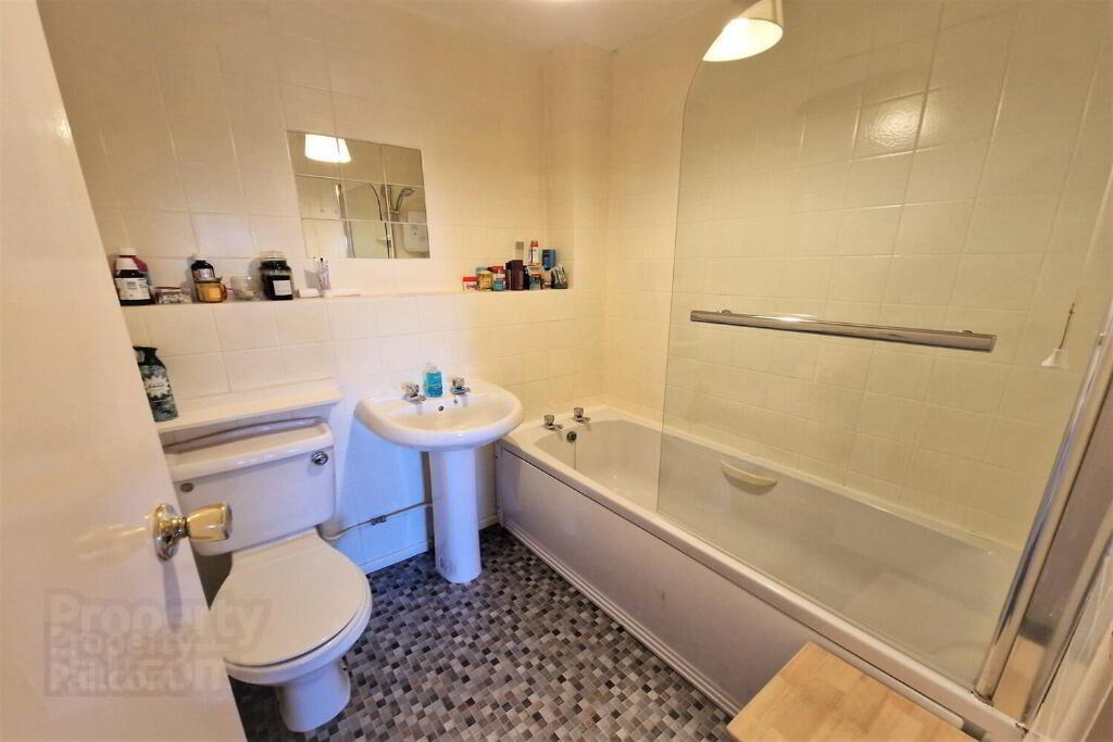 37 Colenso Court 6 of 7