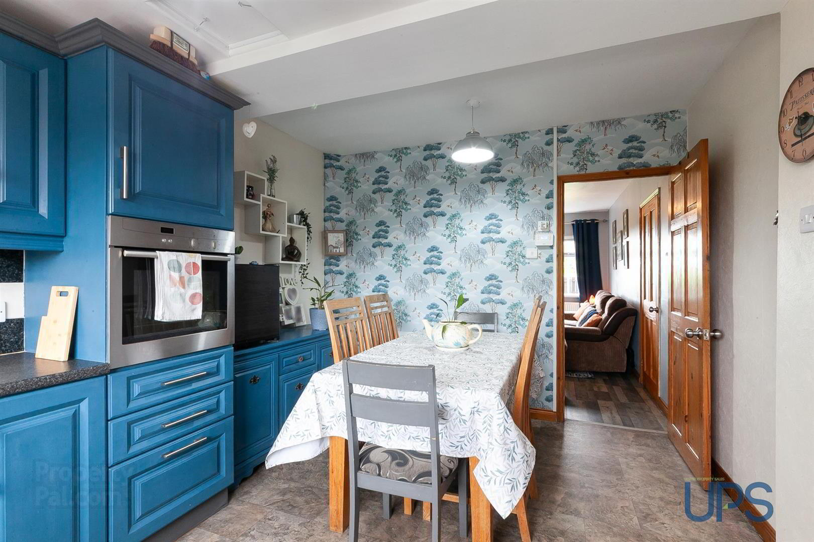 15 Lisburn Road 6 of 25