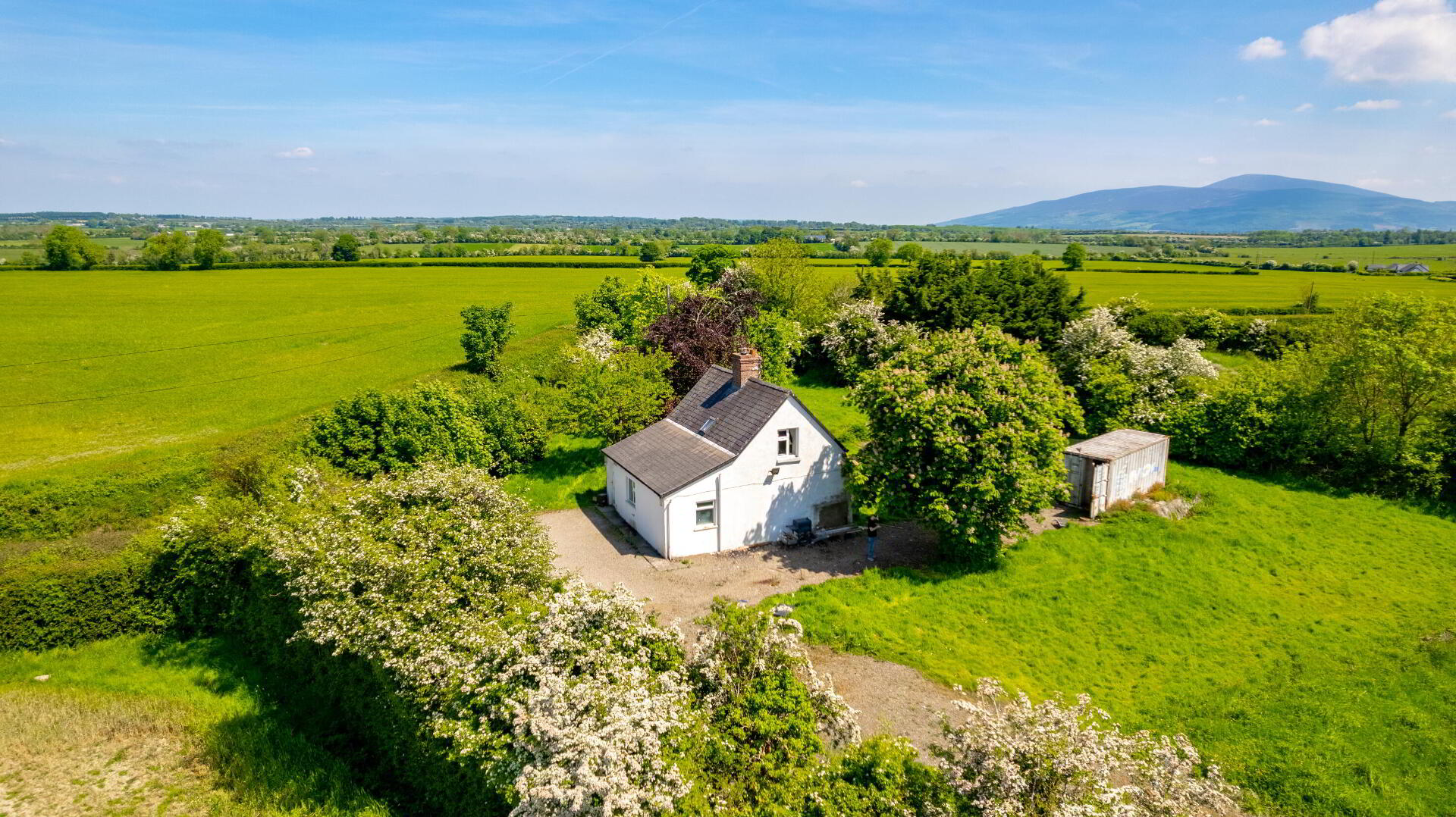 Ballycurnane Lisronagh 1 of 17