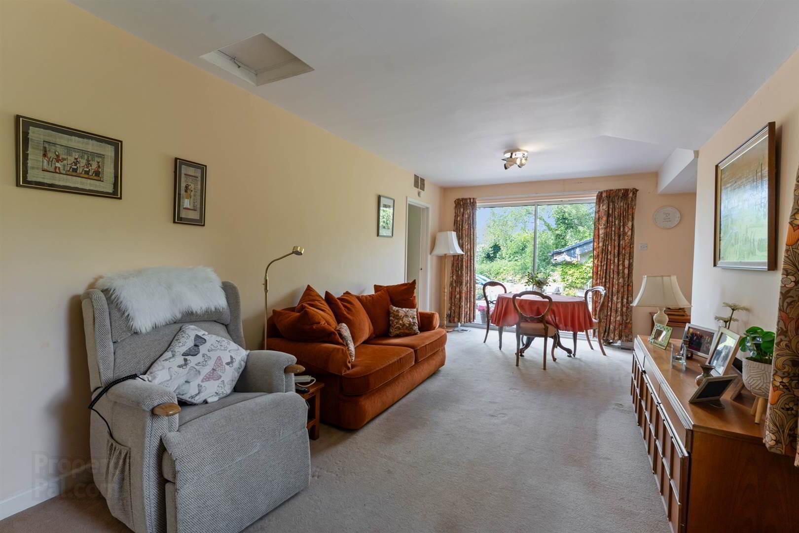 "Glenshee", 72 Quarry Road 11 of 19